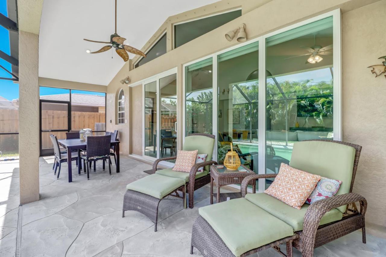 Cozy Beach House - 5 Minutes From Vanderbilt Beach North North Naples 外观 照片