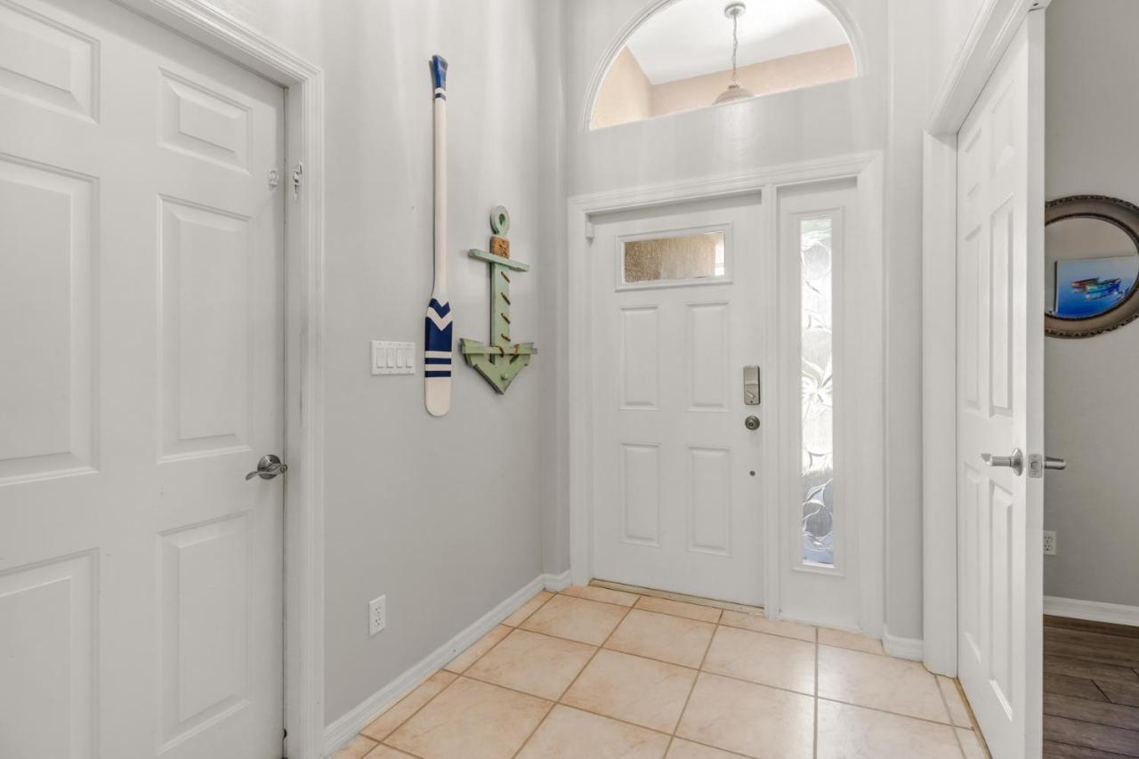 Cozy Beach House - 5 Minutes From Vanderbilt Beach North North Naples 外观 照片