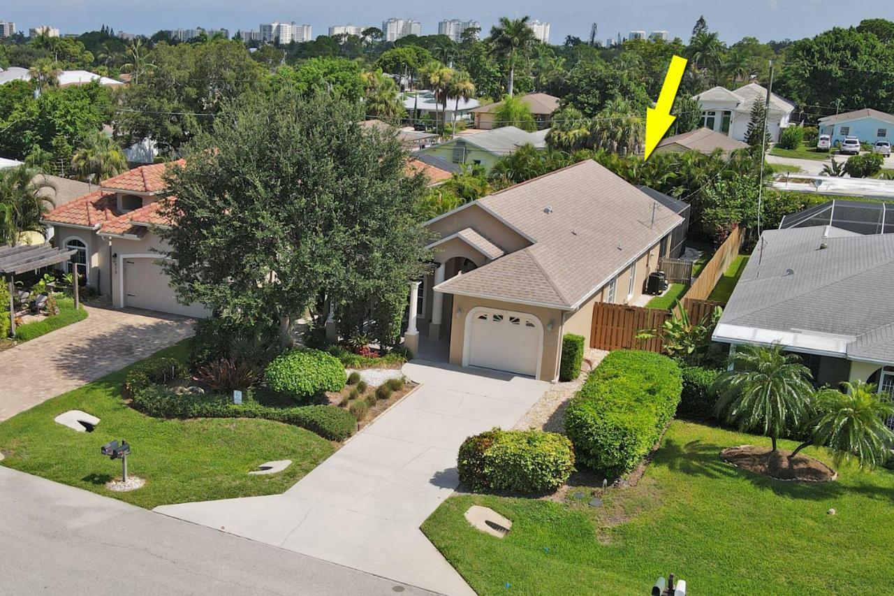 Cozy Beach House - 5 Minutes From Vanderbilt Beach North North Naples 外观 照片