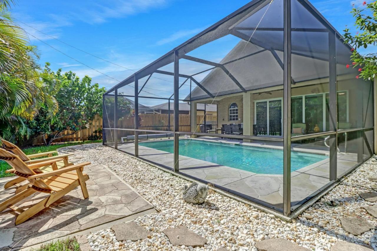 Cozy Beach House - 5 Minutes From Vanderbilt Beach North North Naples 外观 照片